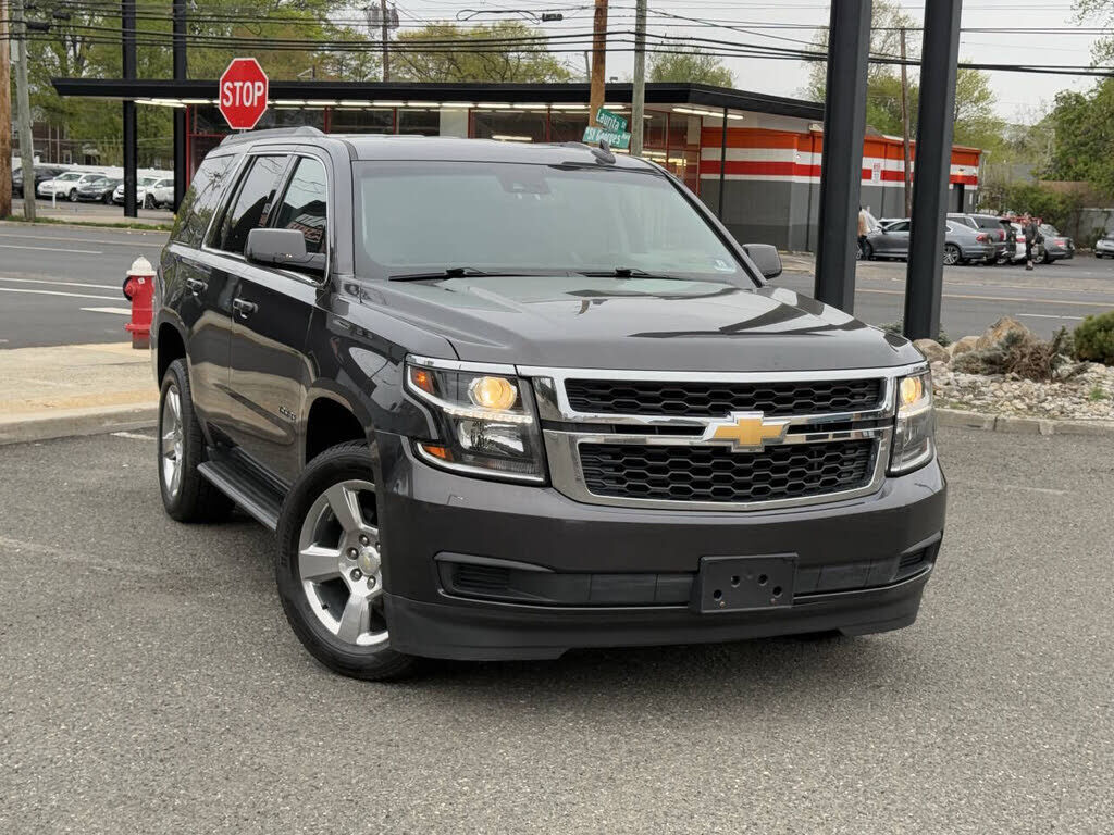 2017 CHEVROLET Tahoe