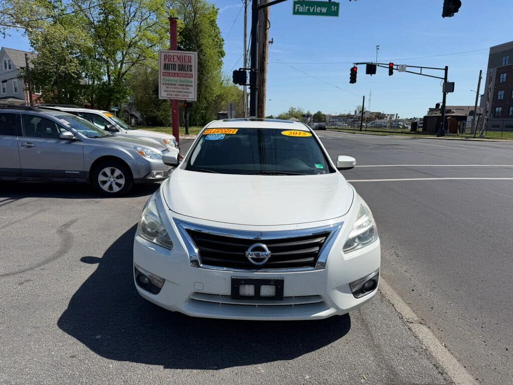 2015 NISSAN Altima
