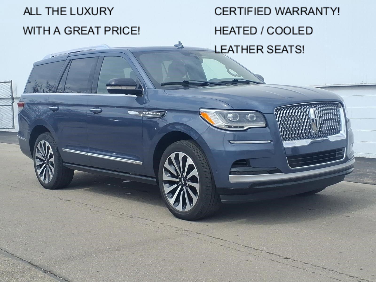 2022 LINCOLN Navigator