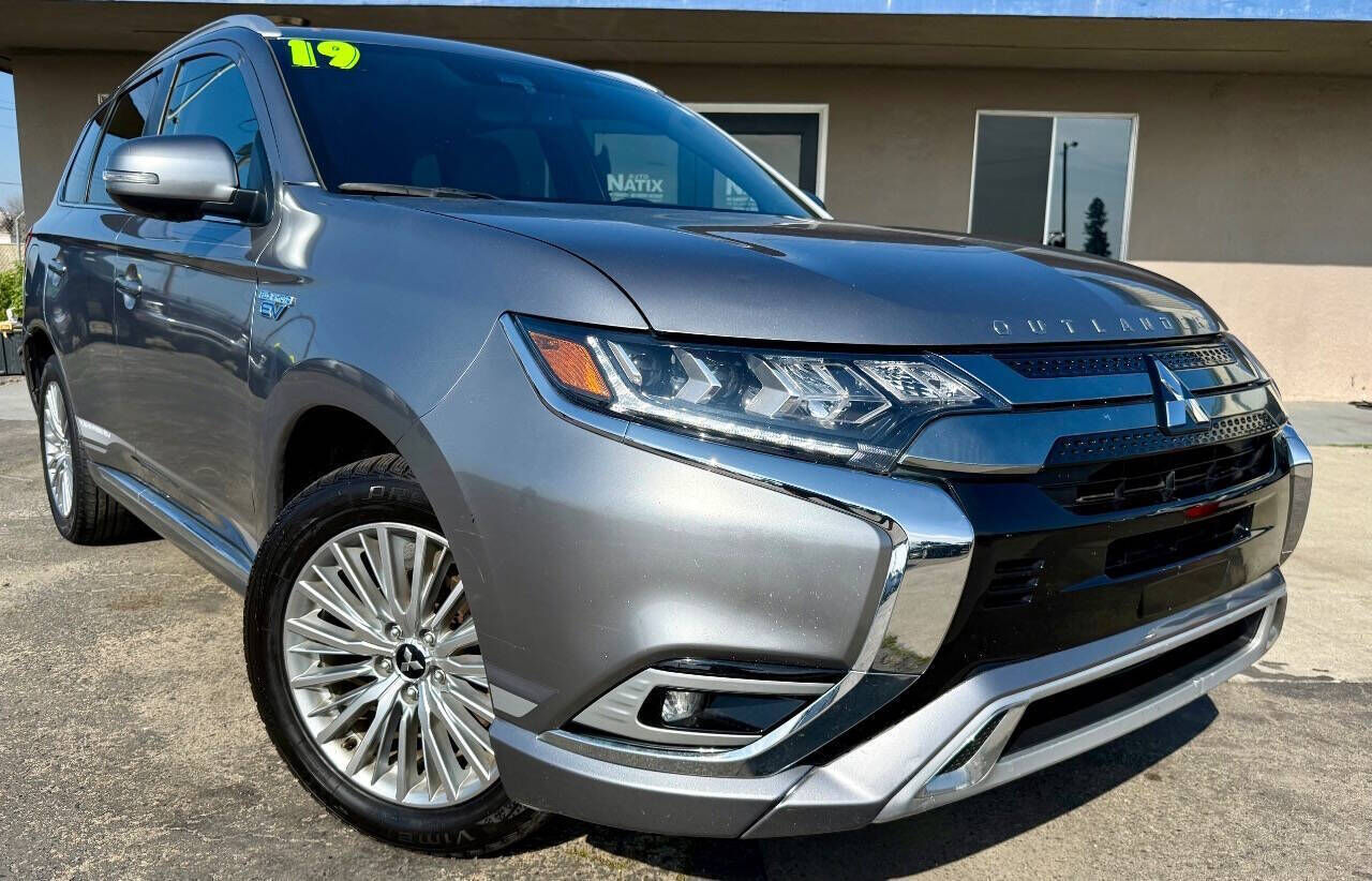 2019 MITSUBISHI Outlander