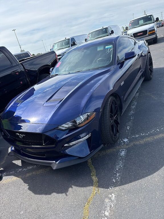 2019 FORD Mustang