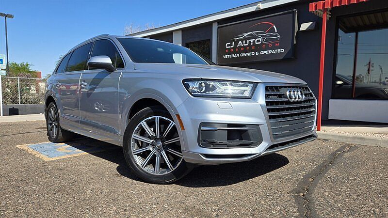 2017 AUDI Q7