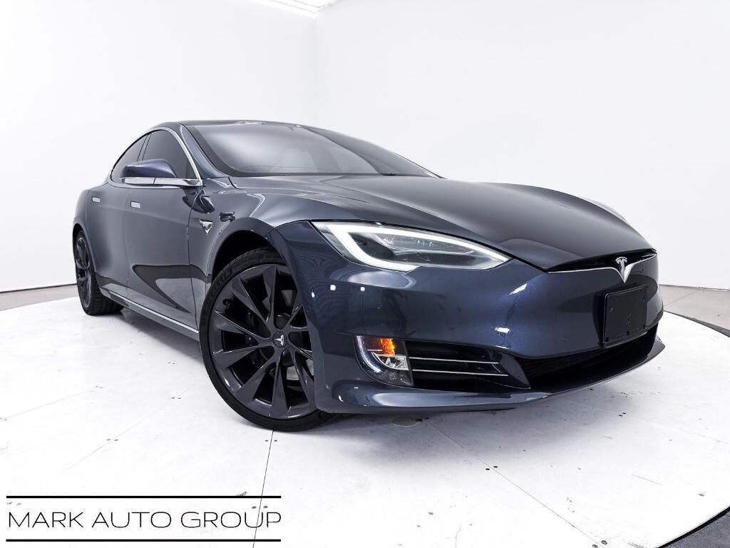 2020 TESLA Model S