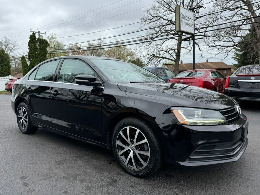 2017 VOLKSWAGEN Jetta