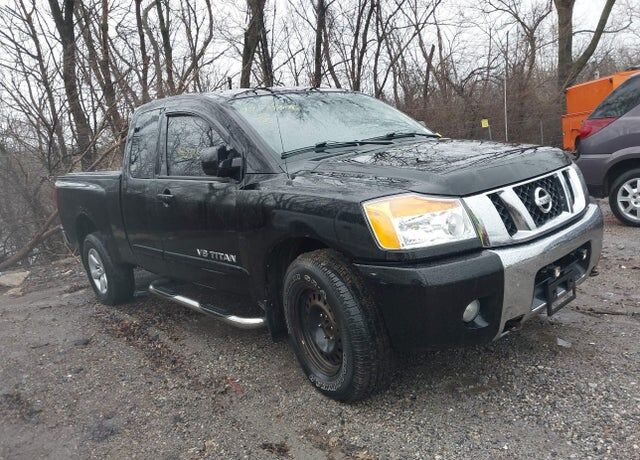 2010 NISSAN Titan