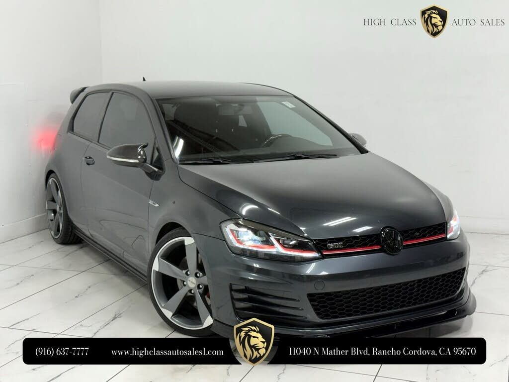 2016 VOLKSWAGEN Golf GTI