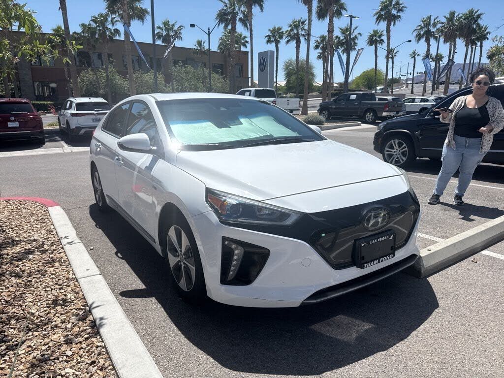 2019 HYUNDAI Ioniq