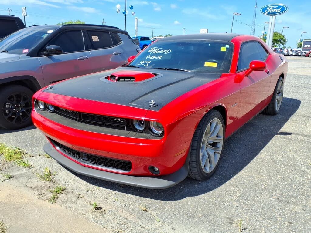 2020 DODGE Challenger