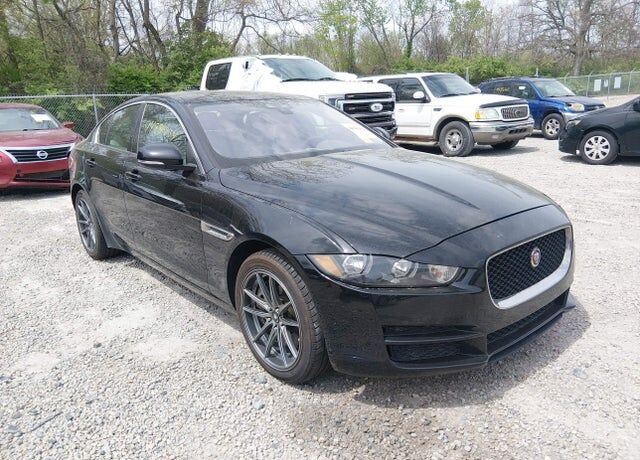 2017 JAGUAR XE