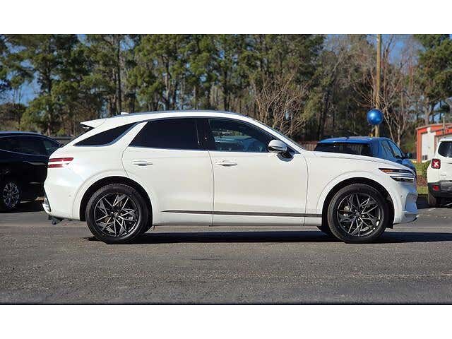 2023 GENESIS GV70