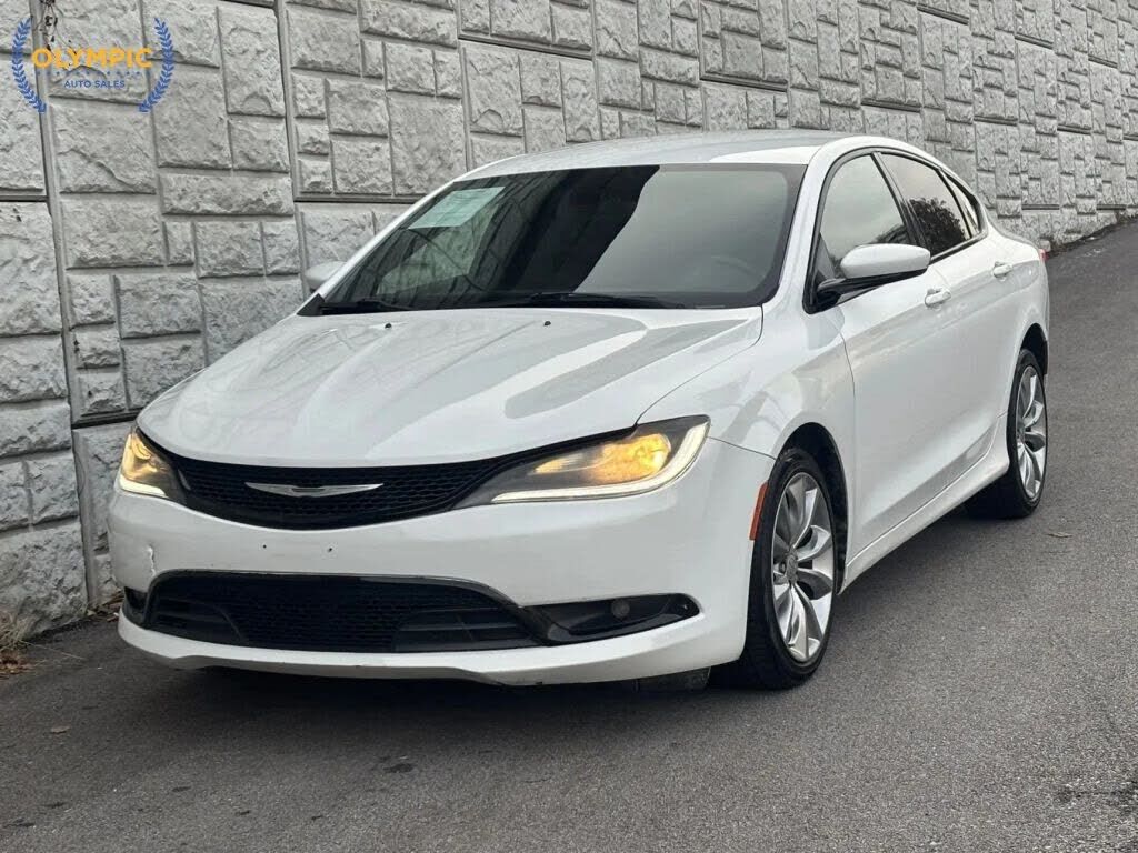 2015 CHRYSLER 200