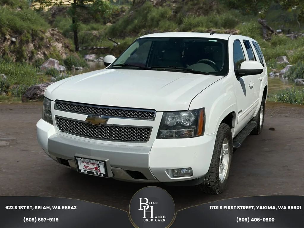 2011 CHEVROLET Tahoe