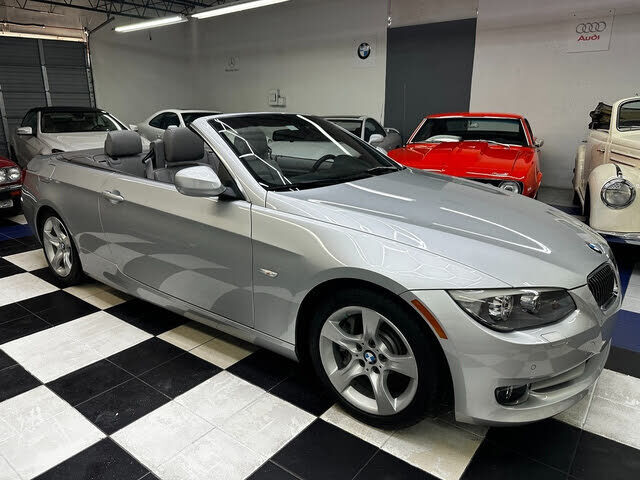 2011 BMW 3 Series