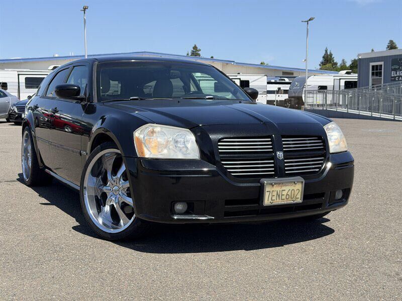 2006 DODGE Magnum