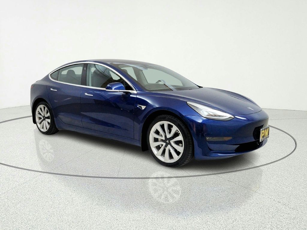 2020 TESLA Model 3