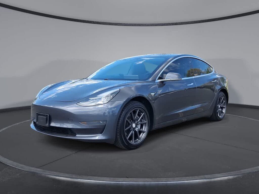 2019 TESLA Model 3