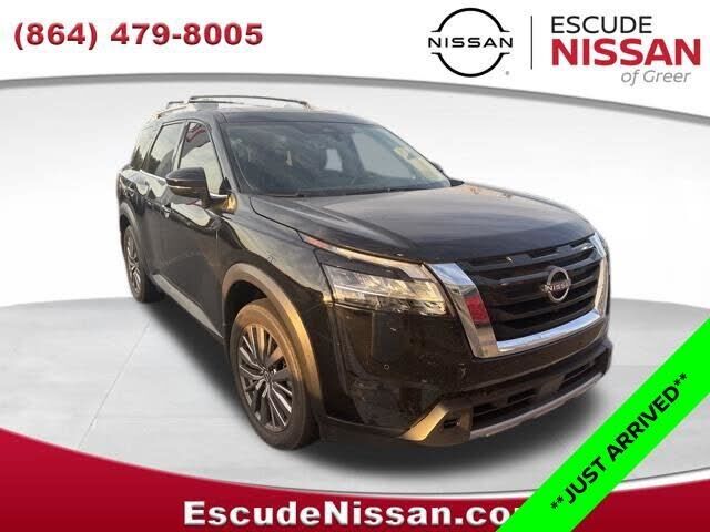 2024 NISSAN Pathfinder