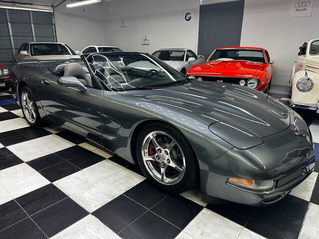 2004 CHEVROLET Corvette