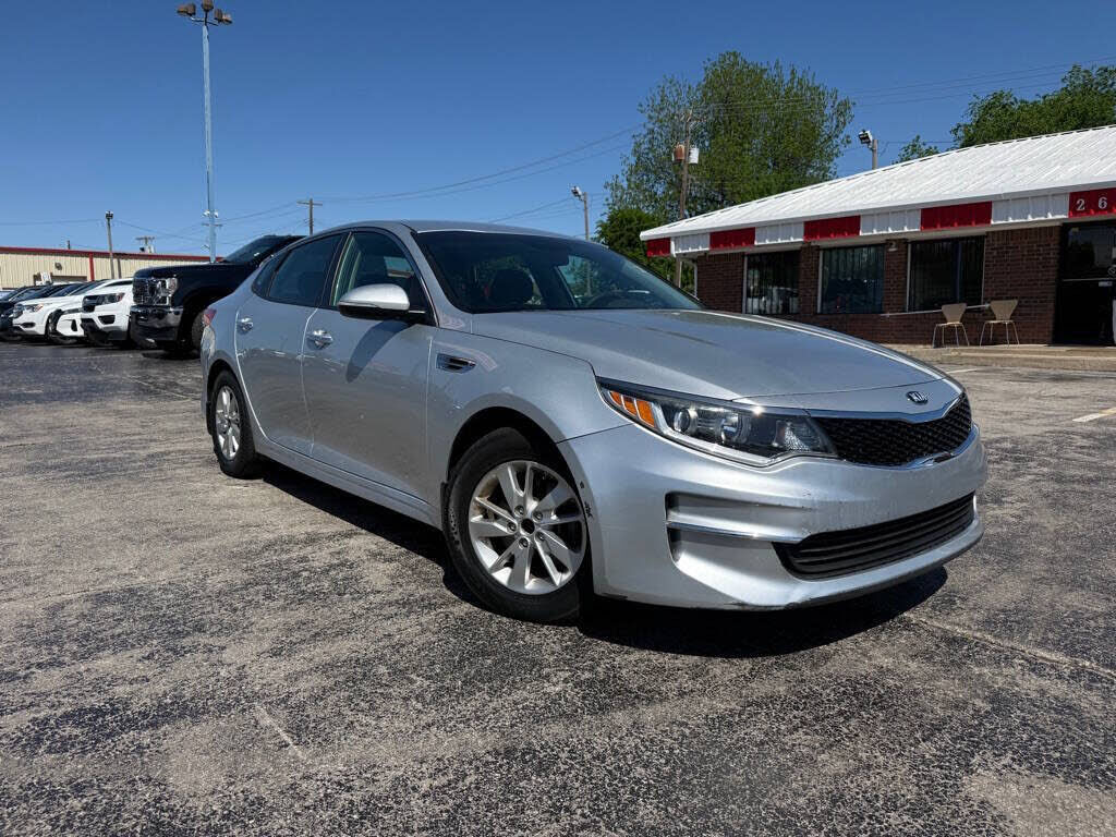 2018 KIA Optima