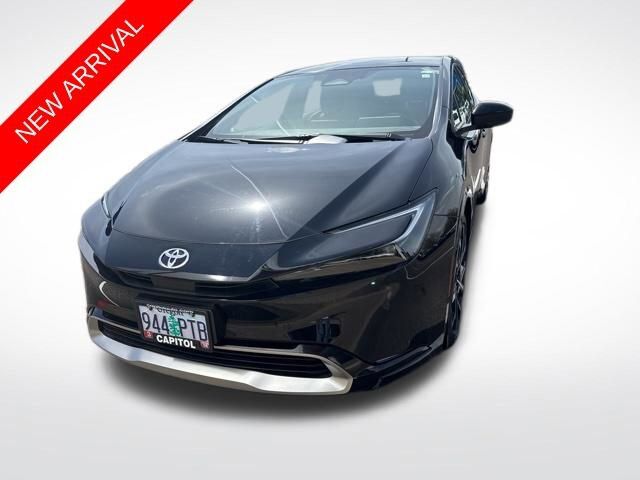 2024 TOYOTA Prius