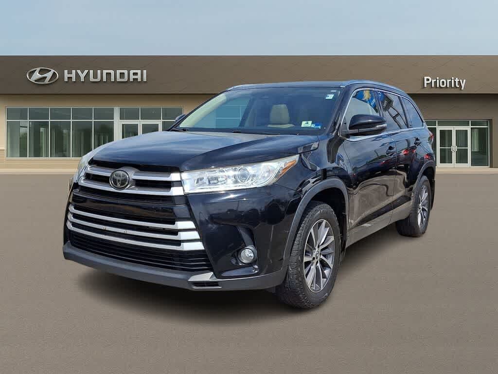 2019 TOYOTA Highlander