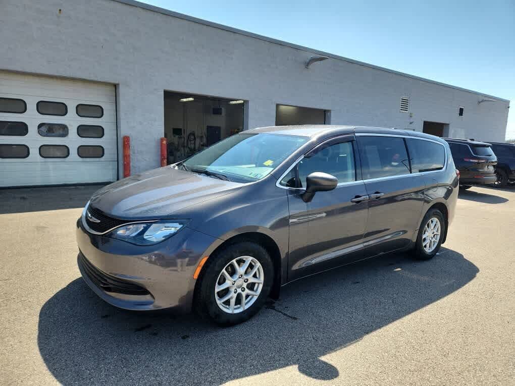 2017 CHRYSLER Pacifica