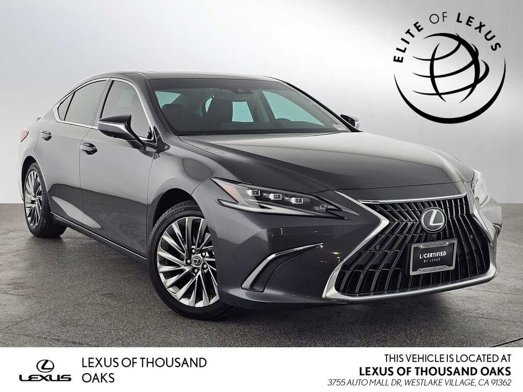 2024 LEXUS ES