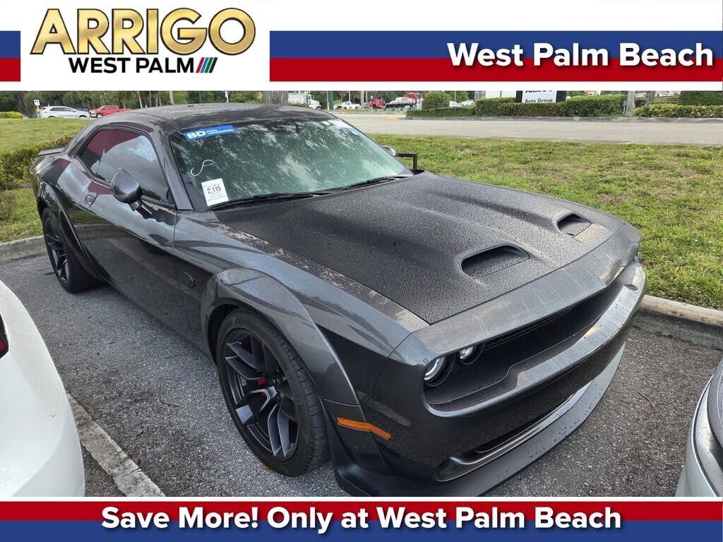 2019 DODGE Challenger