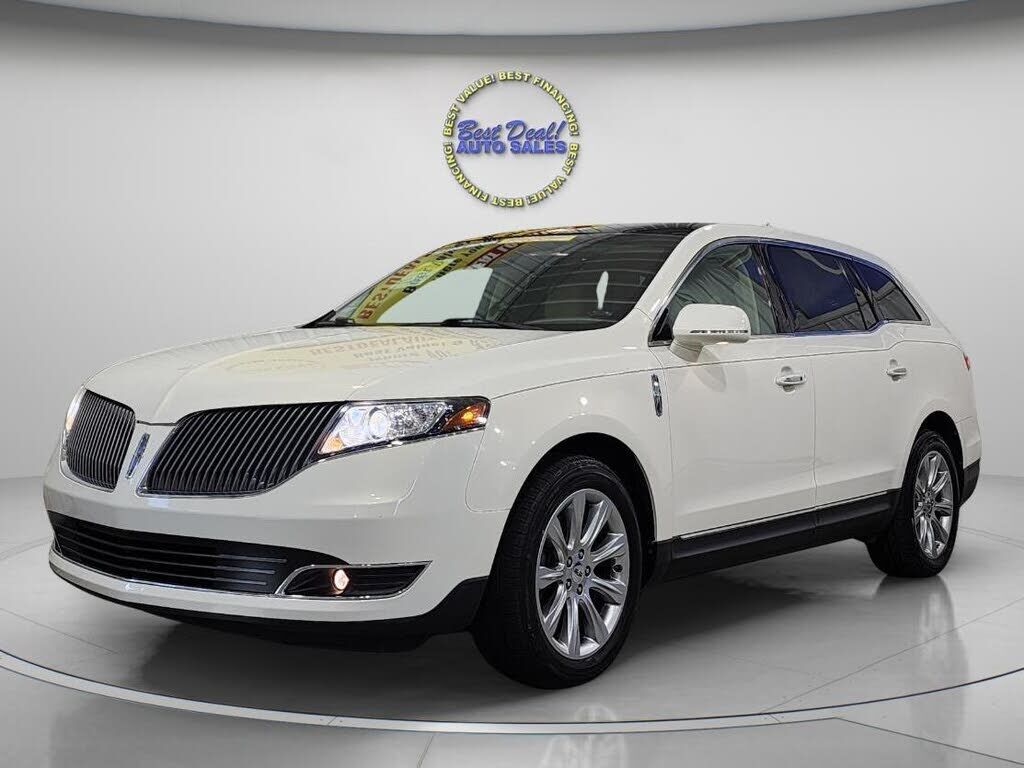 2013 LINCOLN MKT
