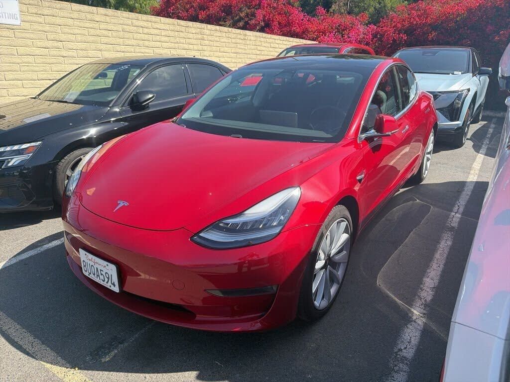 2020 TESLA Model 3