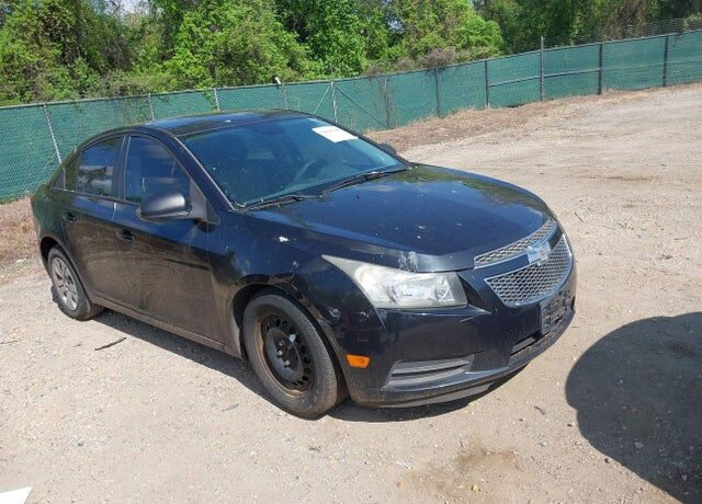 2013 CHEVROLET Cruze
