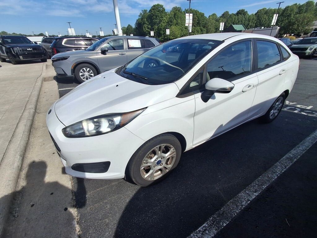 2015 FORD Fiesta
