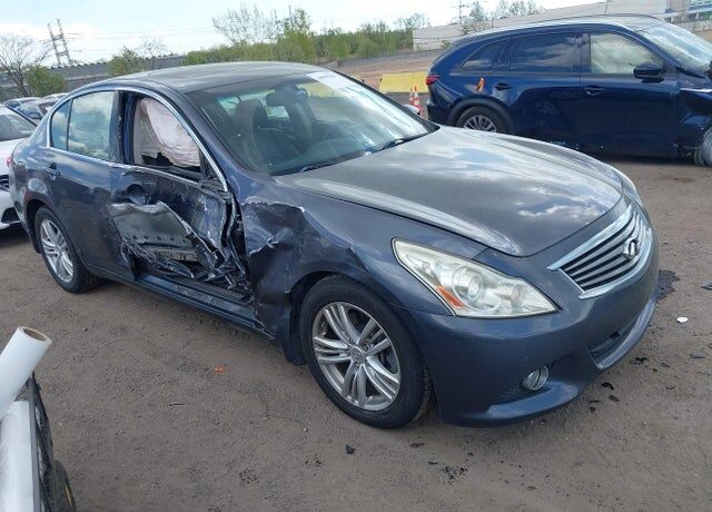 Infiniti G37