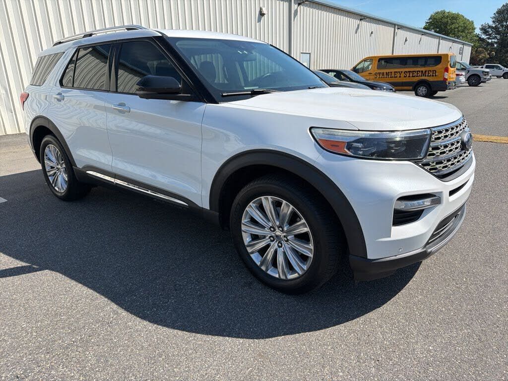 2020 FORD Explorer