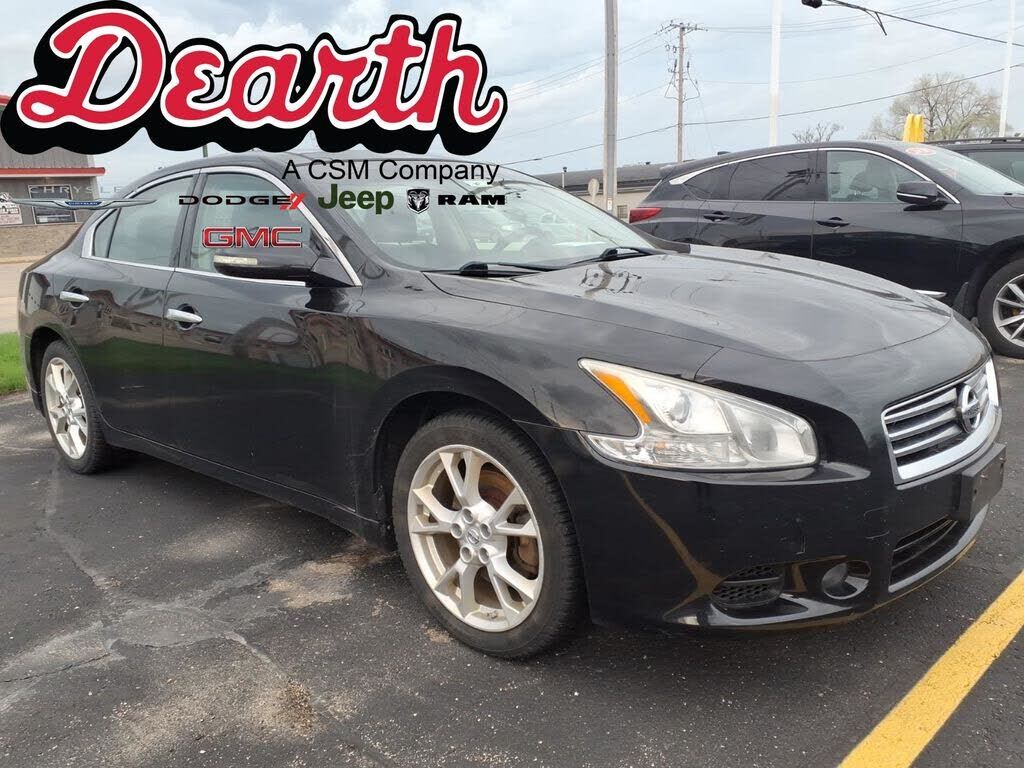 2014 NISSAN Maxima