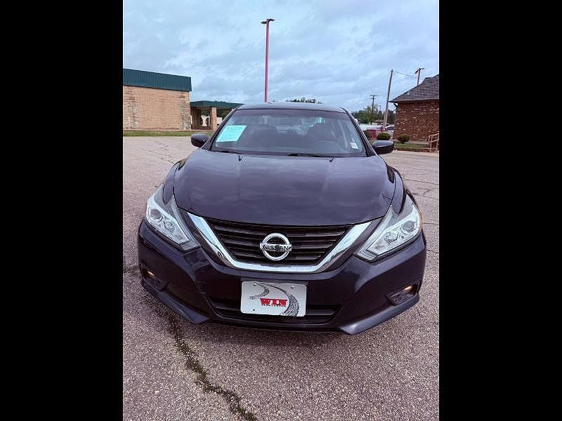 2016 NISSAN Altima