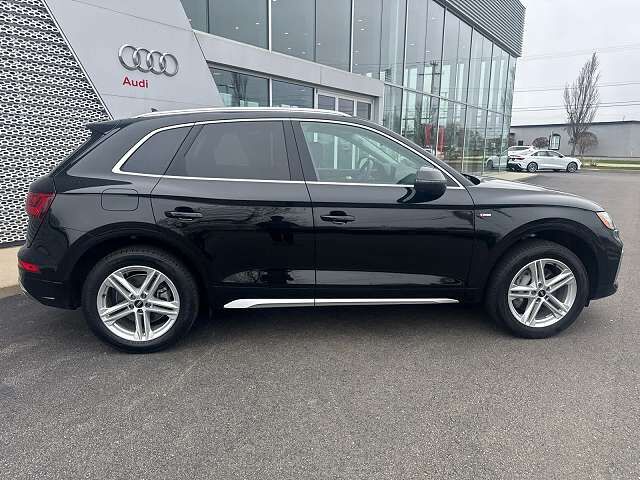 2023 AUDI Q5 e