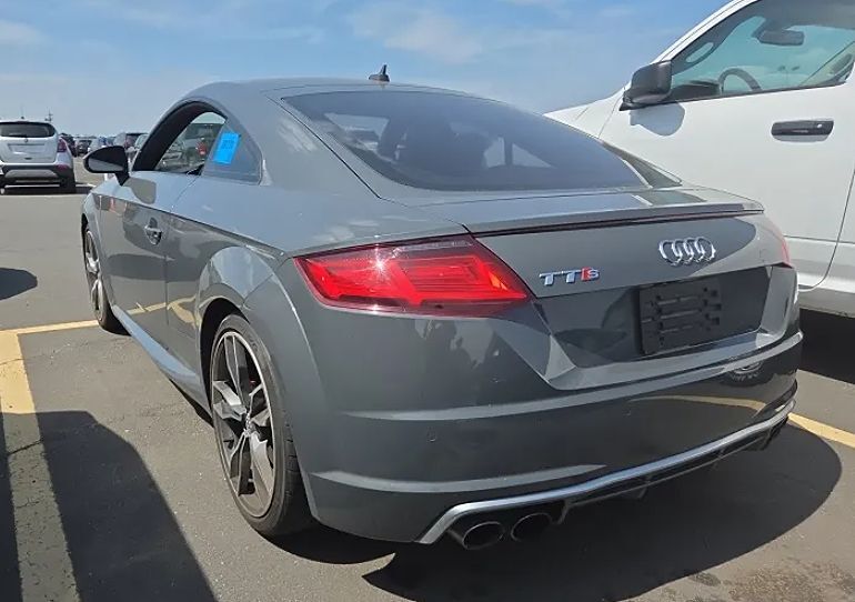 2016 Audi TTS