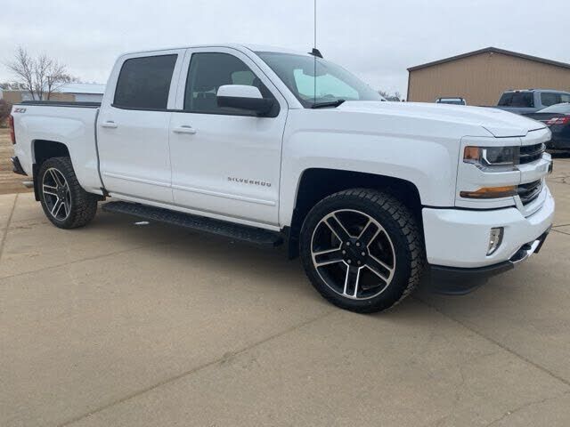 2017 CHEVROLET Silverado