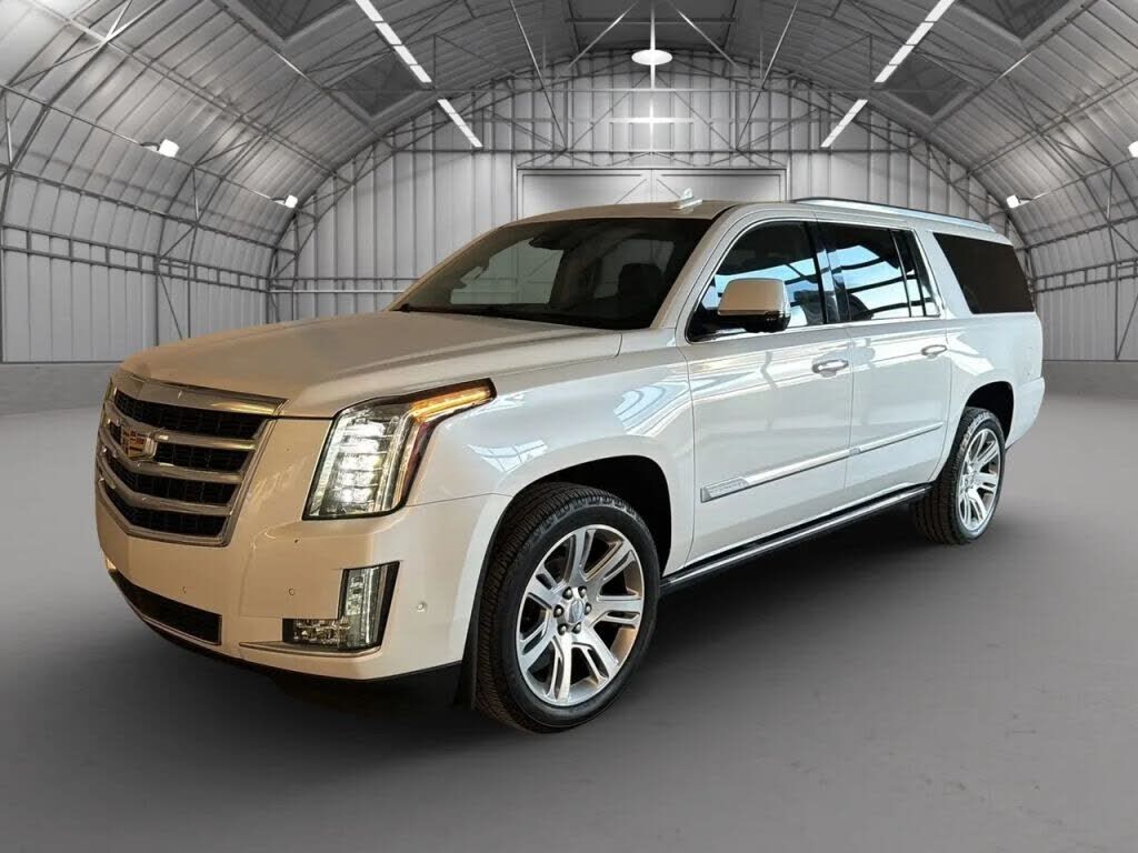 2018 CADILLAC Escalade ESV