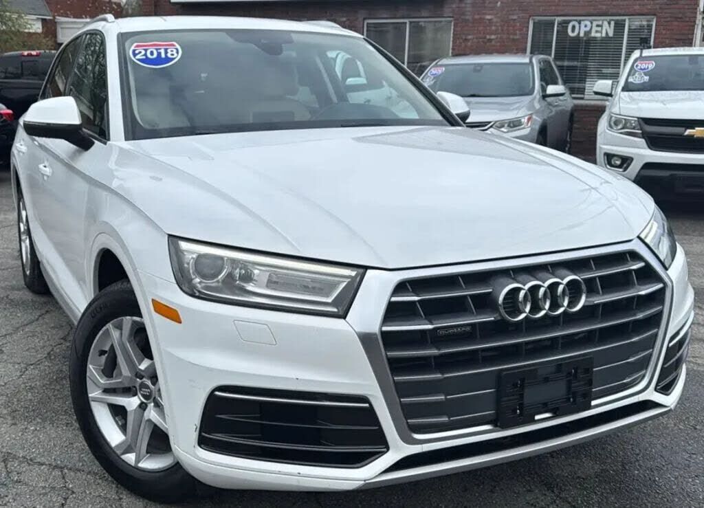 2018 AUDI Q5