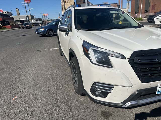 2024 SUBARU Forester