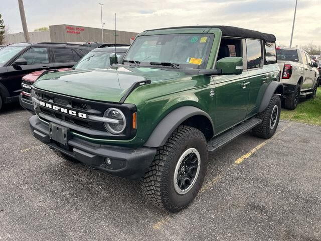 2023 FORD Bronco
