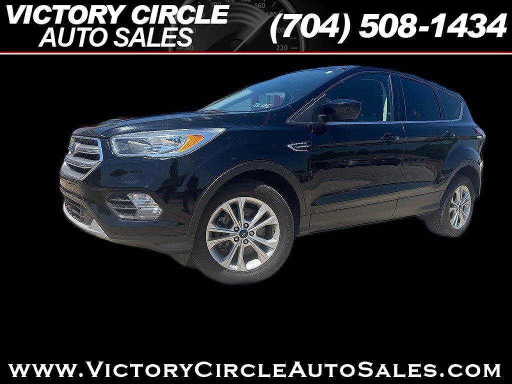 2017 FORD Escape