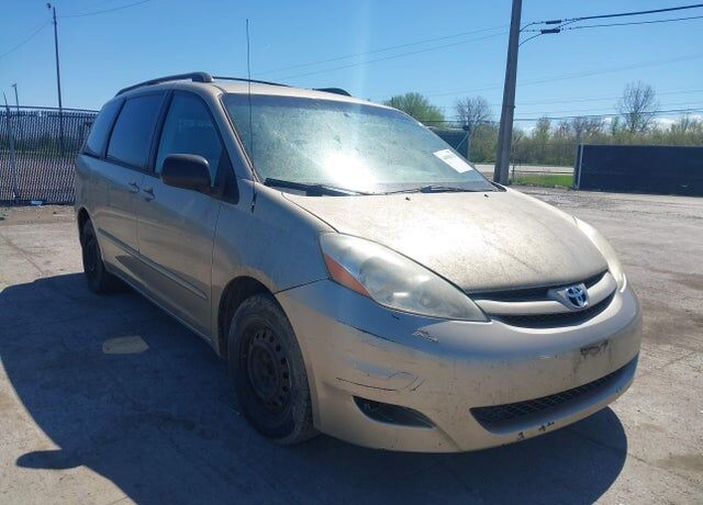 2008 TOYOTA Sienna