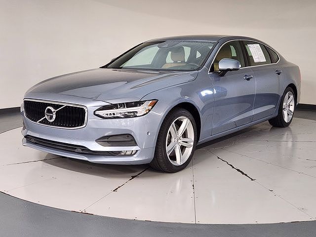 2018 VOLVO S90