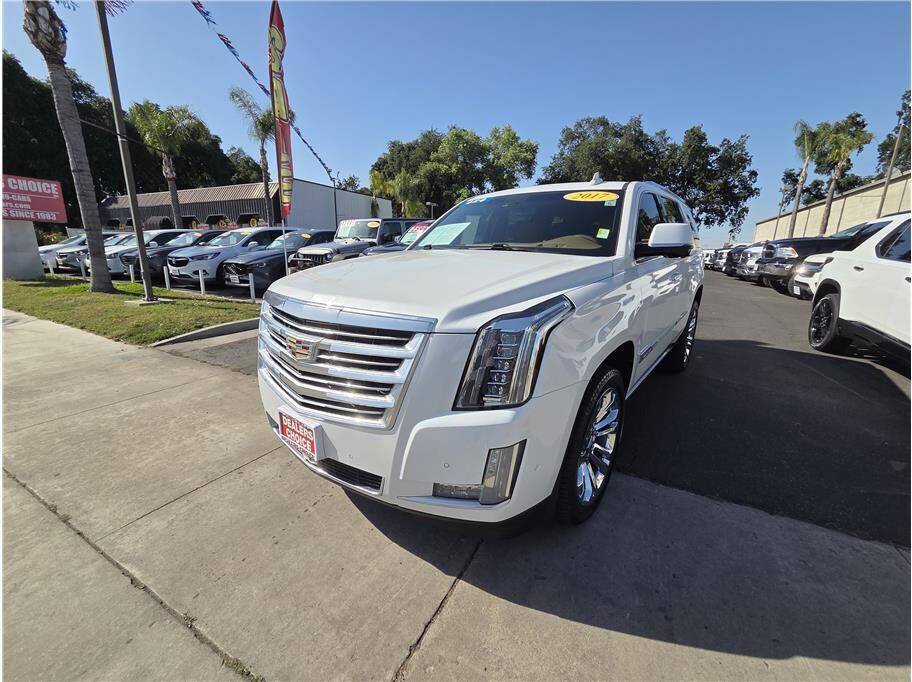 2017 CADILLAC Escalade