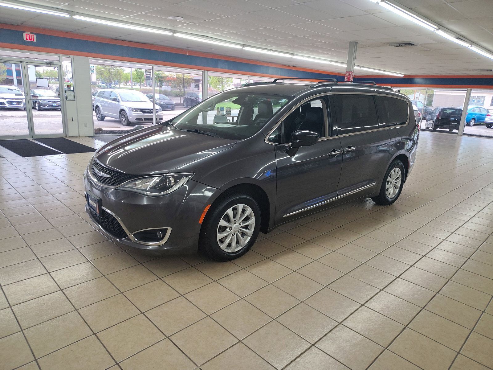 2017 CHRYSLER Pacifica