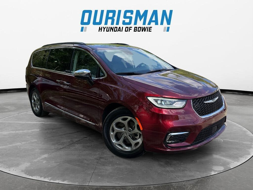 2023 CHRYSLER Pacifica