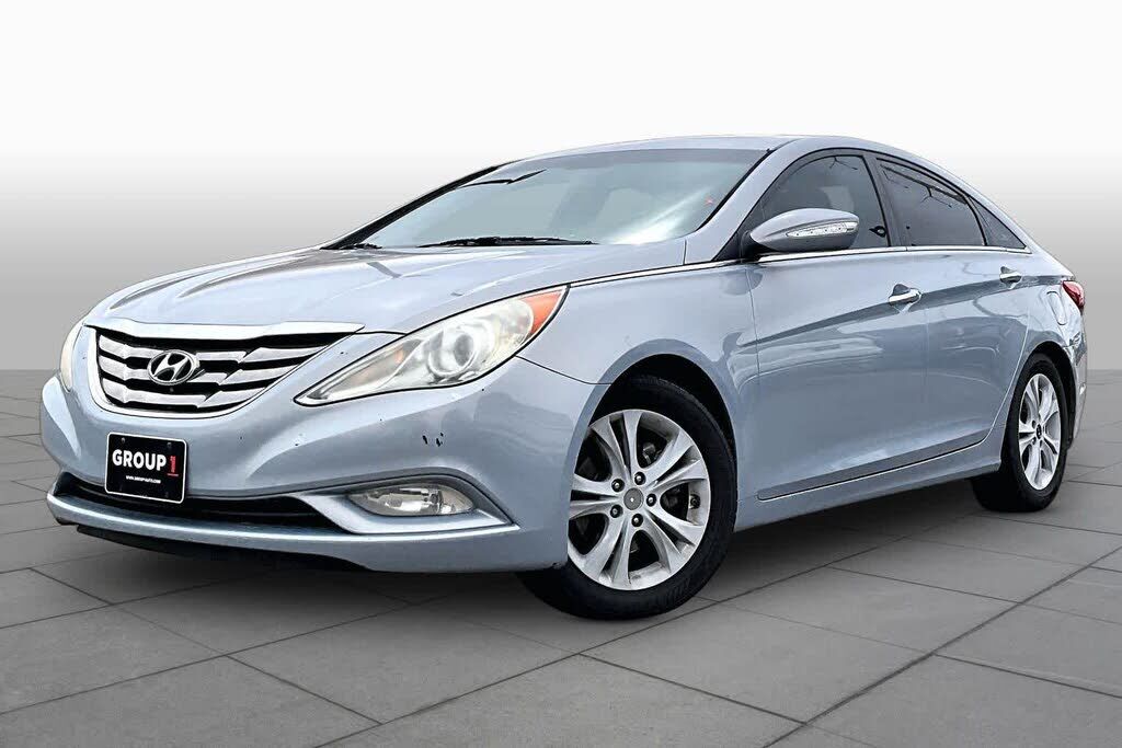 2011 HYUNDAI Sonata